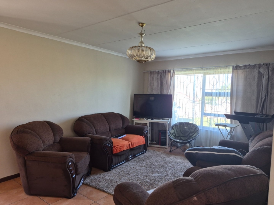 3 Bedroom Property for Sale in Kwadwesi Eastern Cape